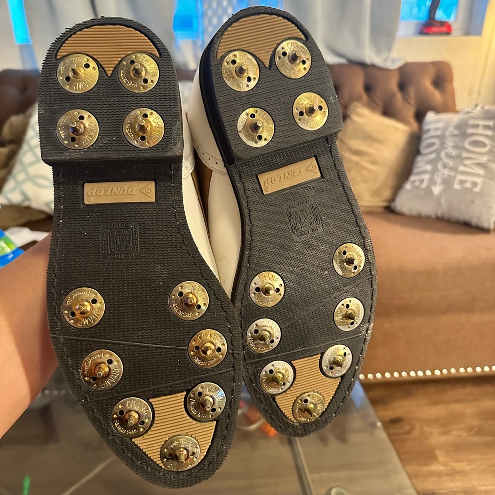 Vintage Dunlop men holding shoes two tone white and brown with spikes nwt - Picture 3 of 10